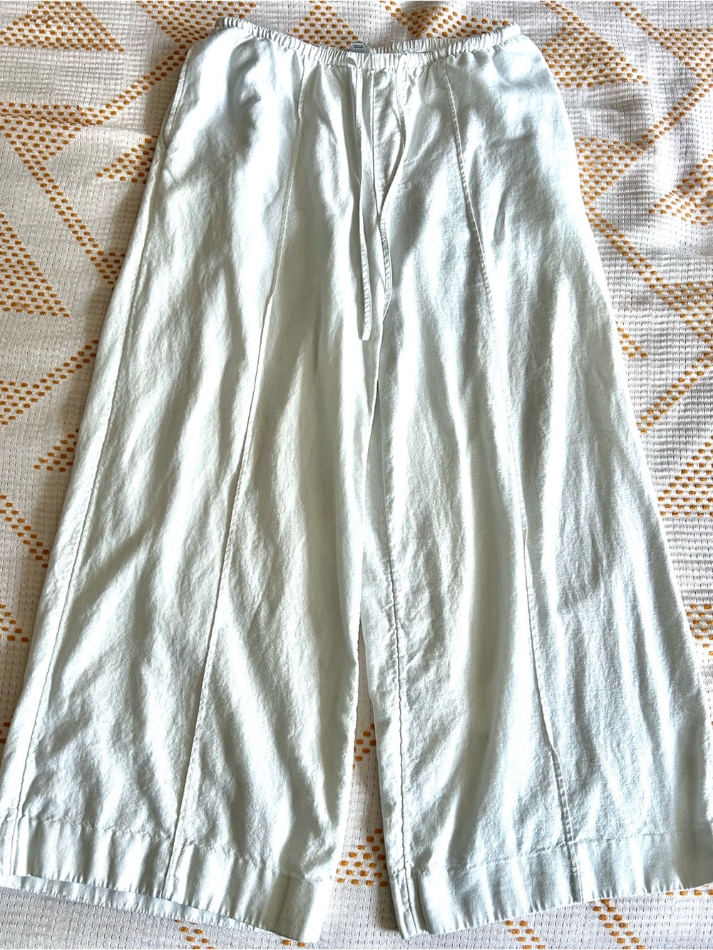 White Wide-Leg Linen Pants Elastic Waist, Drawstring size M 30” Waist/27” Inseam